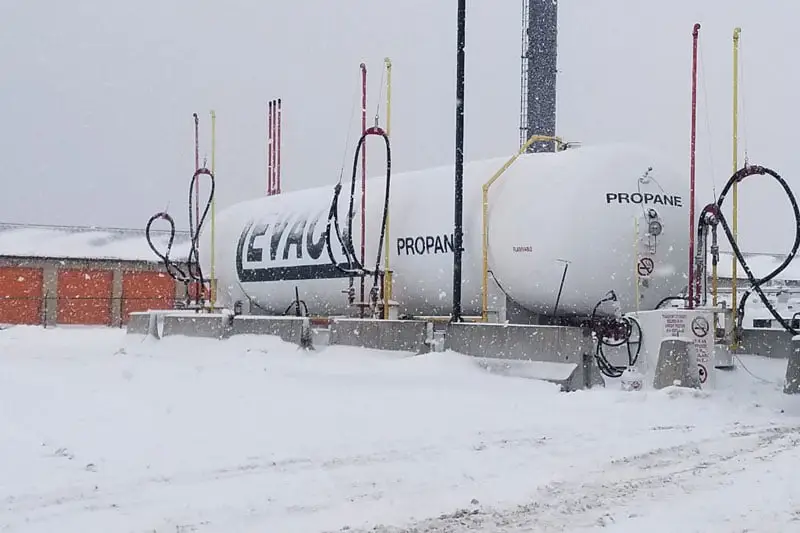Réservoir Propane Levac sous la neige